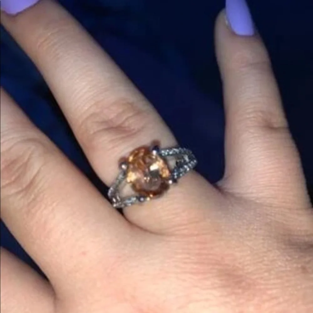 💋 Morganite faux diamond oval ring